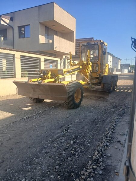 Necalificati si calificati